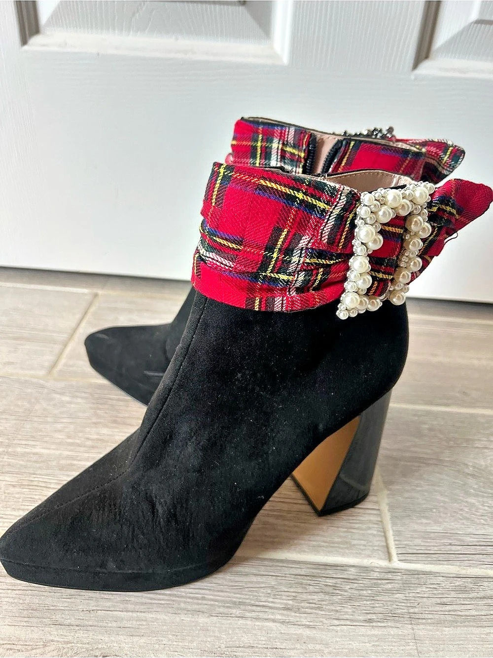 Betsey Johnson Idris Plaid Heeled Boots Black & Red